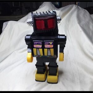Vintage 80’s Kamco Cosmos Robot